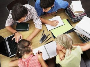 В Якутии ежегодно сотни выпускников не получают аттестаты о среднем образовании