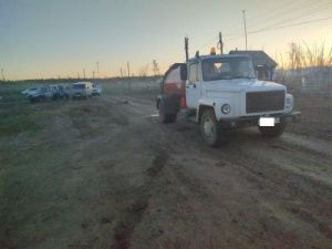 В Якутии мужчина выпал из водовозки и погиб на месте