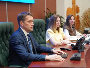 Александр Кошуков: «Новый закон в действии — главой Нерюнгринского района единогласно избран Максим Терещенко»