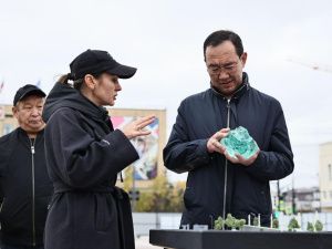 Благоустройство площади Ленина в Якутске завершится в начале октября