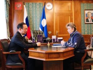 Глава Якутии обсудил вопросы предпринимательства с Ириной Котенко