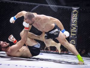 Фоторепортаж: турнир по смешанным единоборствам Eagles FC 53 в Якутске