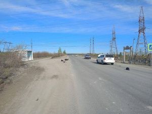 В Якутии 17-летний водитель скутера серьезно пострадал в ДТП