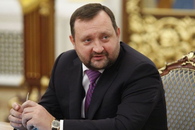Бывший первый вице-премьер Украины войдет в список партии "Справедливая Россия" на выборах в Госдуму