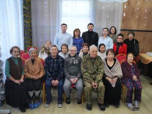 Евгений Григорьев встретился с коллективом Центра активного долголетия