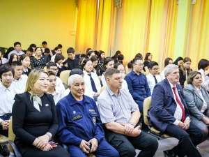 В рамках акции «Мы – граждане России!» юным якутянам вручили паспорта