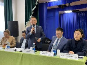 Отчет правительства: Жители Горного района интересовались изменениями в программе дальневосточной ипотеки