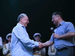 Более 3,5 тысяч зрителей посмотрели спектакли Приморского театра Горького в Якутске 