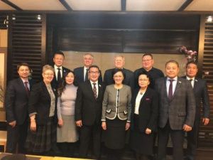 Фотофакт: Депутаты на «тайной чайной церемонии» с мэром Якутска