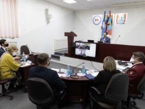 Айсен Николаев поставил задачи перед оперативным штабом Алданского района