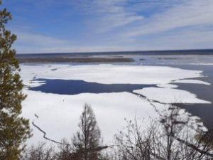 Нижняя кромка ледохода подошла к Покровску