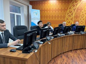 ЦИК Якутии выпустил книги к 30-летию избирательной системы России и Якутии