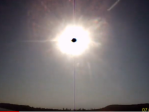 НЛО над рекой в Якутии висело полчаса, уверяет автор видео