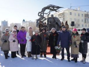 В ДДН им. А.Е. Кулаковского прошли мероприятия в день рождения основоположника якутской литературы