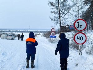 В Якутии разрешено движение по семи ледовым переправам