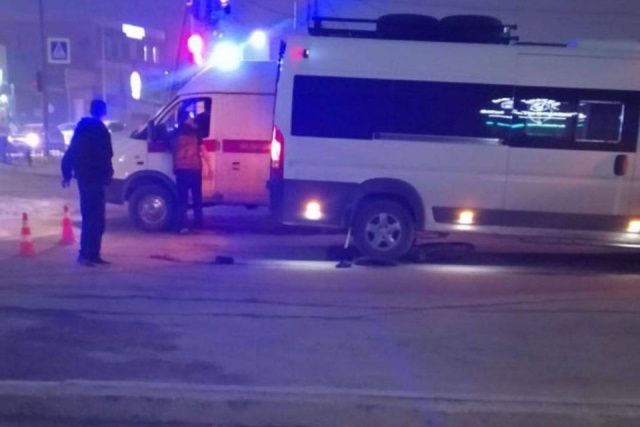 Микроавтобус наехал на ребёнка