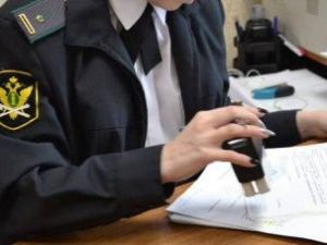 Иностранец погасил долг в миллион рублей, чтобы вернуться на родину