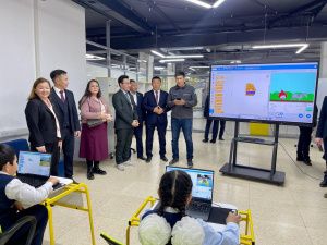 В Нижнем Бестяхе открылся Центр цифрового образования детей «IT-куб»