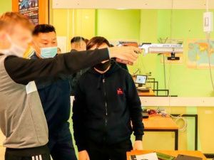 Сотрудники уголовно-исполнительной инспекции организовали для несовершеннолетних осужденных посещение спортивного комплекса Дохсун