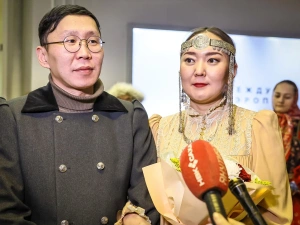 В Якутск прибыл огонь Всероссийского семейного очага