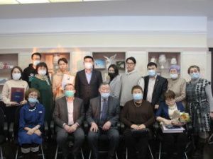 В День российской печати наградили лучших журналистов по итогам 2021 года