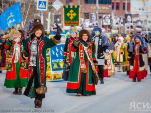 Свыше тысячи человек пройдут в национальных костюмах по Якутску