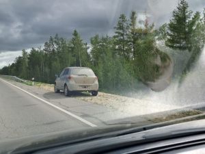 Полиция выяснила: Почему на Вилюйском тракте брошена машина