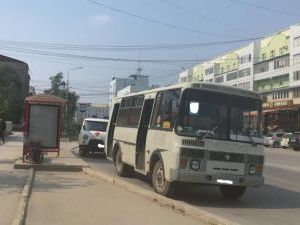 В Якутске пенсионерка получила травму в салоне автобуса