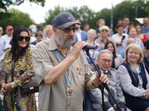 Айсен Николаев: Горькая весть пришла сегодня…