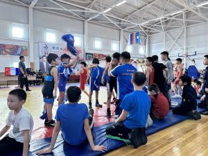 В Амгинском районе определили победителей турнира по вольной борьбе памяти братьев Неустроевых