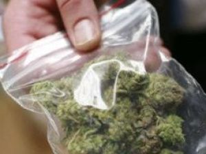 С пакетиком марихуаны задержан житель Усть-Алданского района