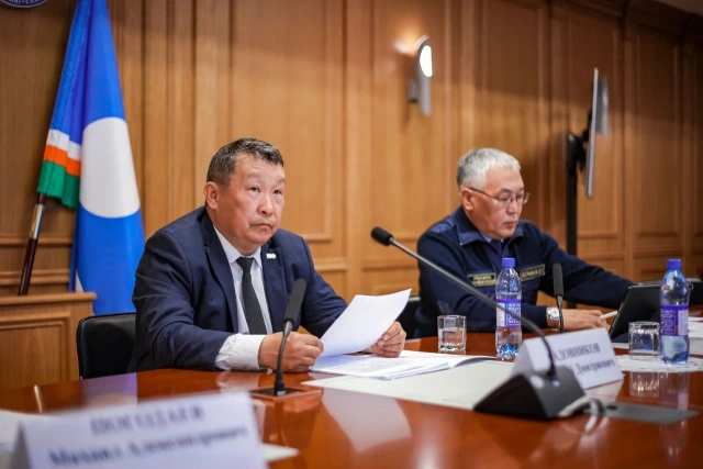 Дмитрий Садовников: перевозку грузов необходимо выполнить своевременно, слаженно и качественно