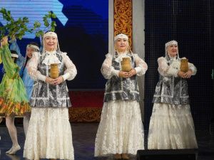 Концерт «Вместе - мы единый народ» прошел в Доме дружбы народов