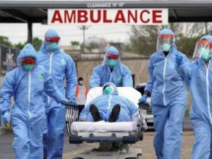 В США от COVID-19 за сутки умерли более 2,1 тыс. человек