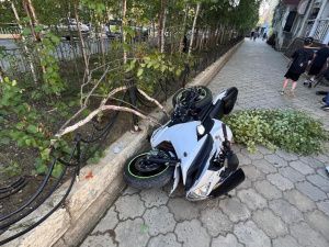 Двухлетняя девочка госпитализирована после ДТП в Мирном