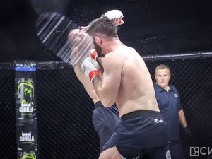 Фоторепортаж: турнир по смешанным единоборствам Eagles FC 53 в Якутске