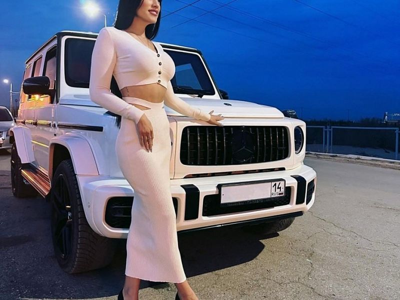 Компания скандального риэлтора ушла от банкротства, но долги на 30 млн по налога...