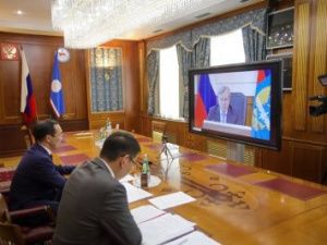 Глава Якутии обсудил с Министром транспорта РФ актуальные вопросы развития региона