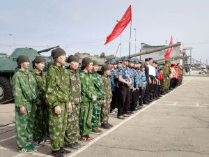 Проведена военно-патриотическая игра «Зарница» для детей сотрудников УФСИН и воспитанников школ-интернатов