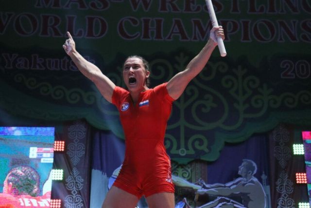 Скандал: Чемпионку мира по мас-рестлингу из Якутии требуют дисквалифицировать