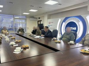 Председатель Якутской гордумы продолжает встречи с бойцами СВО и их родными