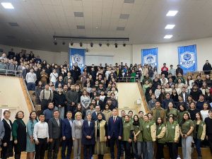 Юлия Белехова встретилась с активистами Центра гражданско-патриотического воспитания «Патриот-14»