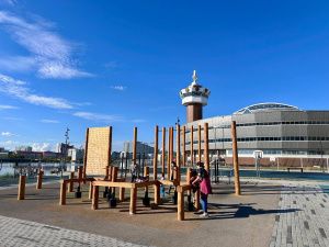 Обновленное пространство в Якутске — набережная озера Сайсары и Сквер матери