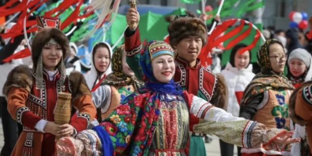 Программа мероприятий Дня народного единства в Якутске