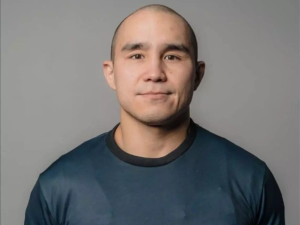 Якутский боец подписал контракт с казахстанским промоушеном NAIZA