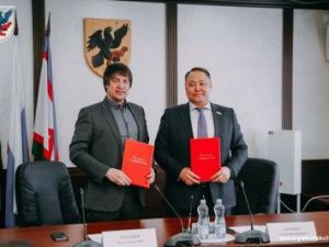 Якутская городская Дума и Координационный совет по предпринимательству при главе Якутска подписали соглашение о сотрудничестве