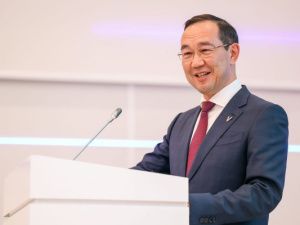 Айсен Николаев поздравил с наступающим 2026 годом