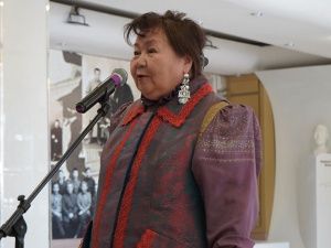 Познавательная выставка «Великие сыны Якутии»  