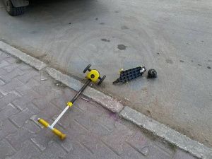 В Якутске 4-летний мальчик на самокате попал под колеса автомобиля