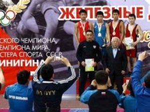 Турнир по вольной борьбе на призы ЖДЯ собрал рекордное число участников